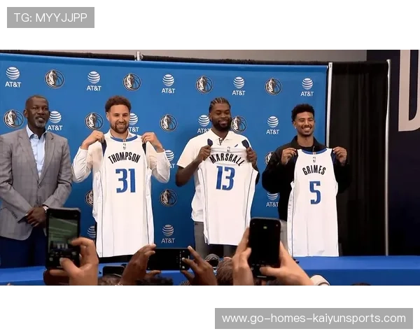 鹈鹕与独行侠对决 谁能在新赛季中占据西部主导地位 鹈鹕与独行侠对决 谁能在新赛季中占据西部主导地位