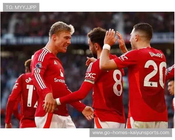 曼联阿莫林改革奏效!三中卫体系初见成效 曼联阿莫林改革奏效!三中卫体系初见成效