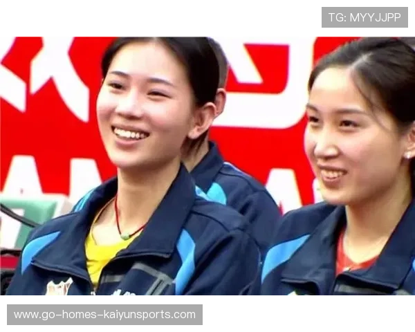 王添艺失利瞬间成全场焦点：教练为何露出微笑？