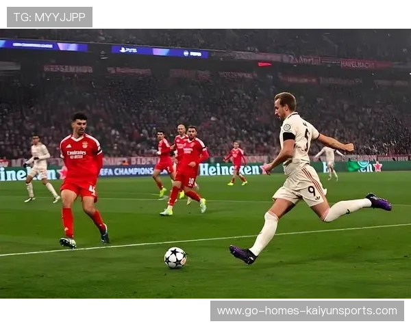 凯恩禁区回敲助攻，拜仁节奏稳准狠