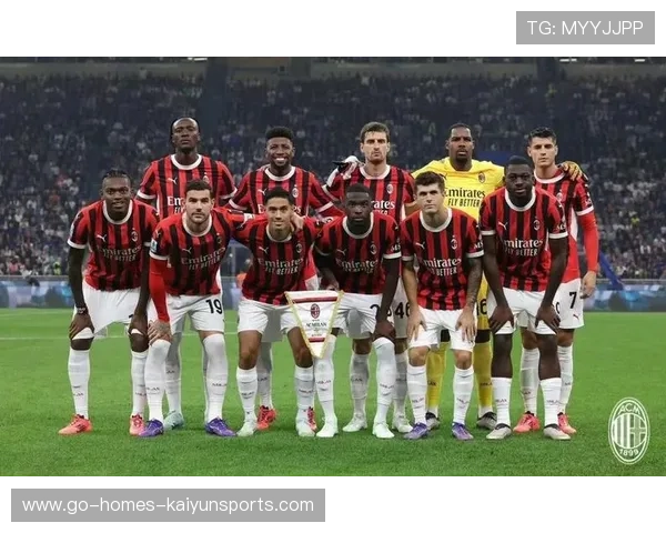 AC米兰锋线快速反击为球队带来优势 AC米兰锋线快速反击为球队带来优势